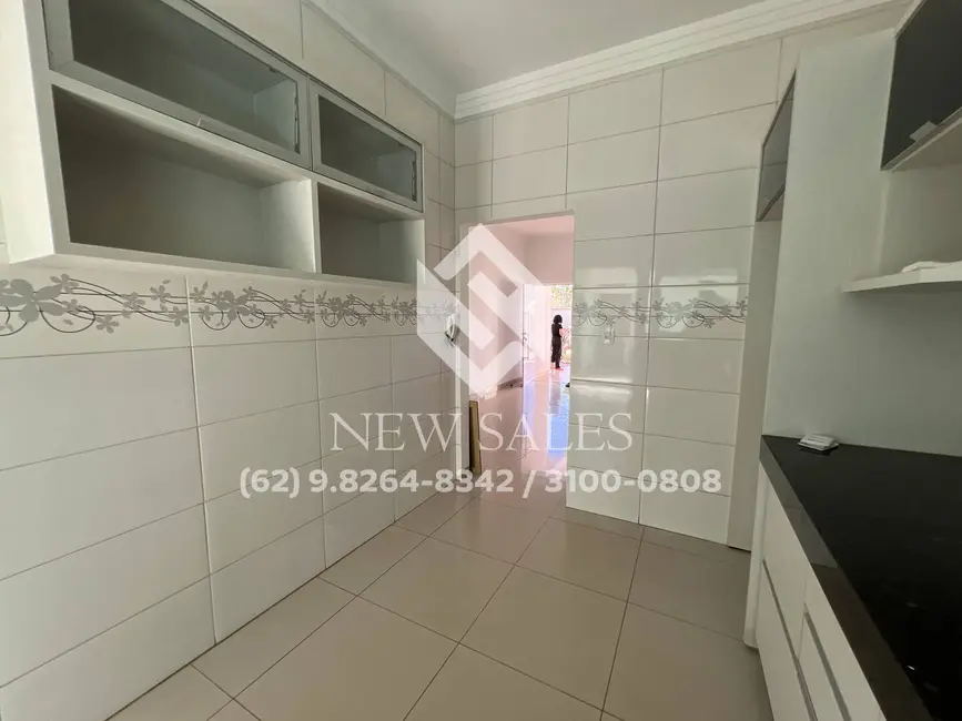 Foto 2 de Casa com 3 quartos à venda, 190m2 em Residencial Brisas da Mata, Goiania - GO
