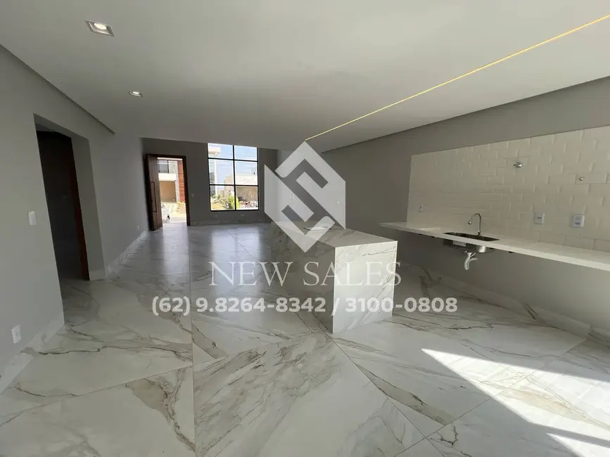 Foto 2 de Casa com 3 quartos à venda, 162m2 em Senador Canedo - GO