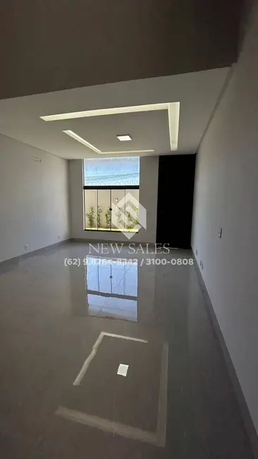 Foto 1 de Sobrado com 3 quartos à venda, 204m2 em Residencial Canadá, Goiania - GO