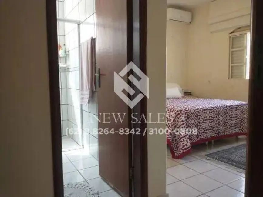 Foto 6 de Casa com 4 quartos à venda, 200m2 em Nova Suiça, Goiania - GO
