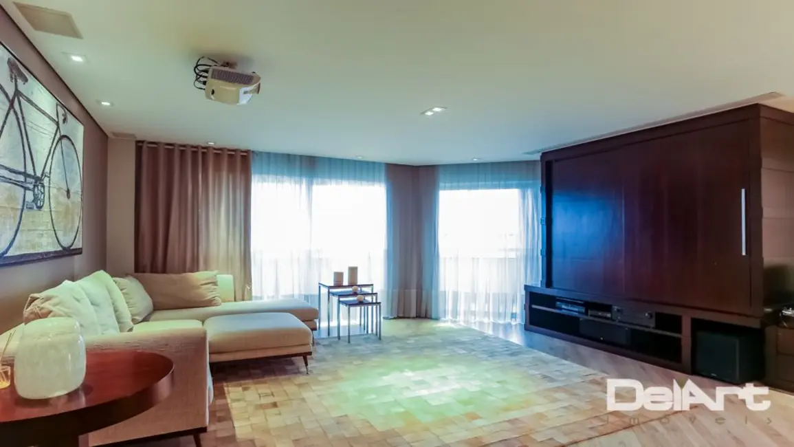 Foto 4 de Apartamento com 4 quartos à venda, 304m2 em Água Verde, Curitiba - PR