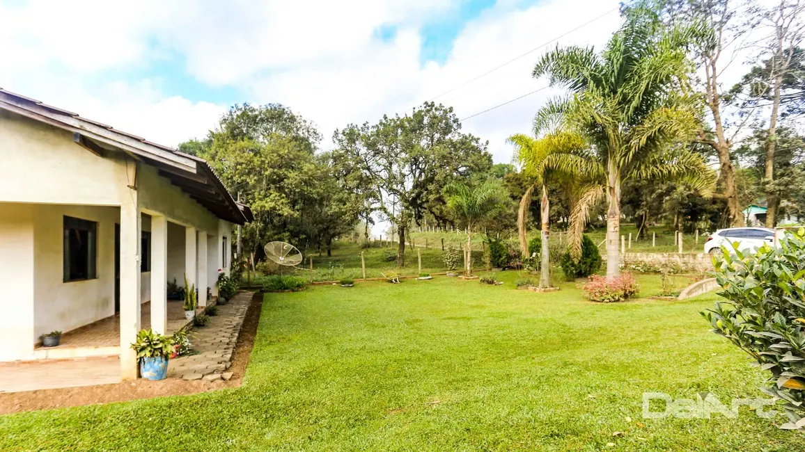 Foto 3 de Chácara com 3 quartos à venda, 1500m2 em Rio Negro - PR