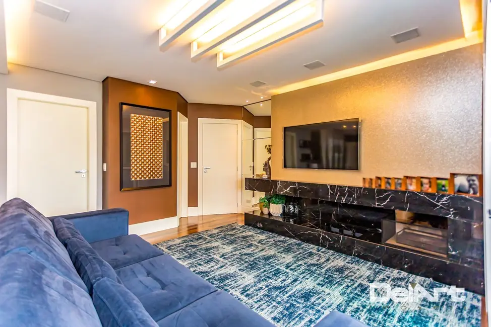 Foto 5 de Apartamento com 3 quartos à venda, 235m2 em Ahú, Curitiba - PR