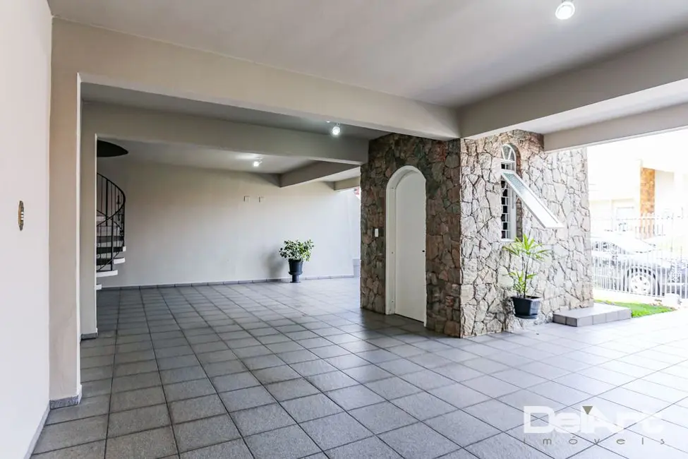 Foto 6 de Casa com 3 quartos à venda, 288m2 em Centro, Rio Negro - PR
