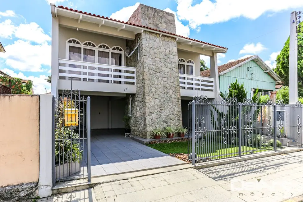 Foto 2 de Casa com 3 quartos à venda, 288m2 em Centro, Rio Negro - PR