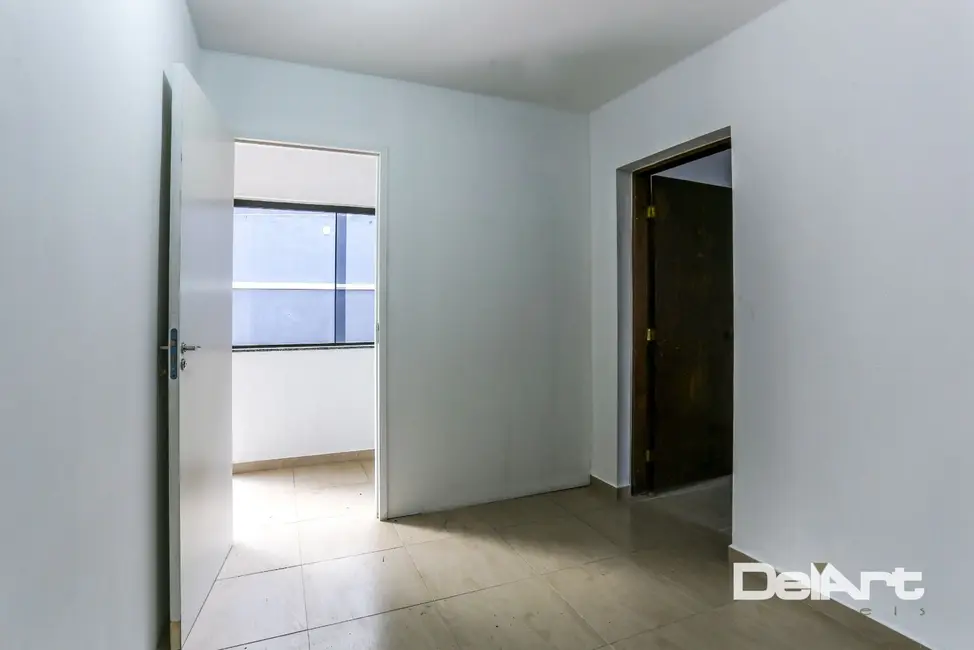 Casa com 3 quartos à venda, 465m2 em Santo Inácio, Curitiba - PR - imagem 8 Foto 8 de Casa com 3 quartos à venda, 465m2 em Santo Inácio, Curitiba - PR