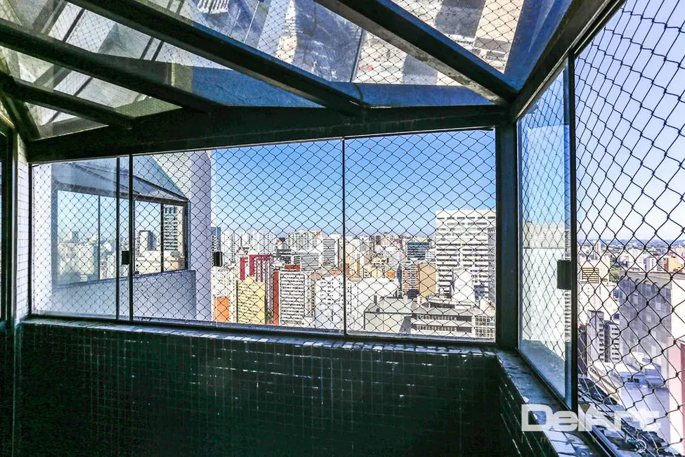 Foto 8 de Cobertura com 3 quartos à venda, 189m2 em Centro, Curitiba - PR