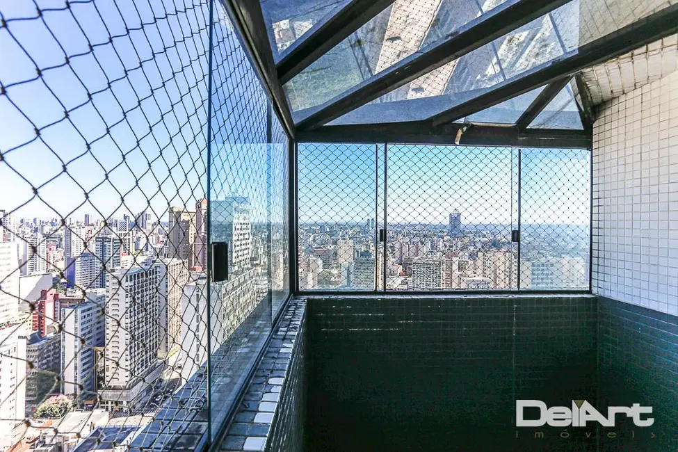 Foto 7 de Cobertura com 3 quartos à venda, 189m2 em Centro, Curitiba - PR