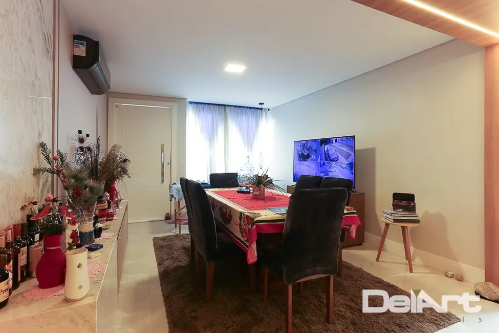 Foto 6 de Casa com 3 quartos à venda, 583m2 em Rio Negro - PR