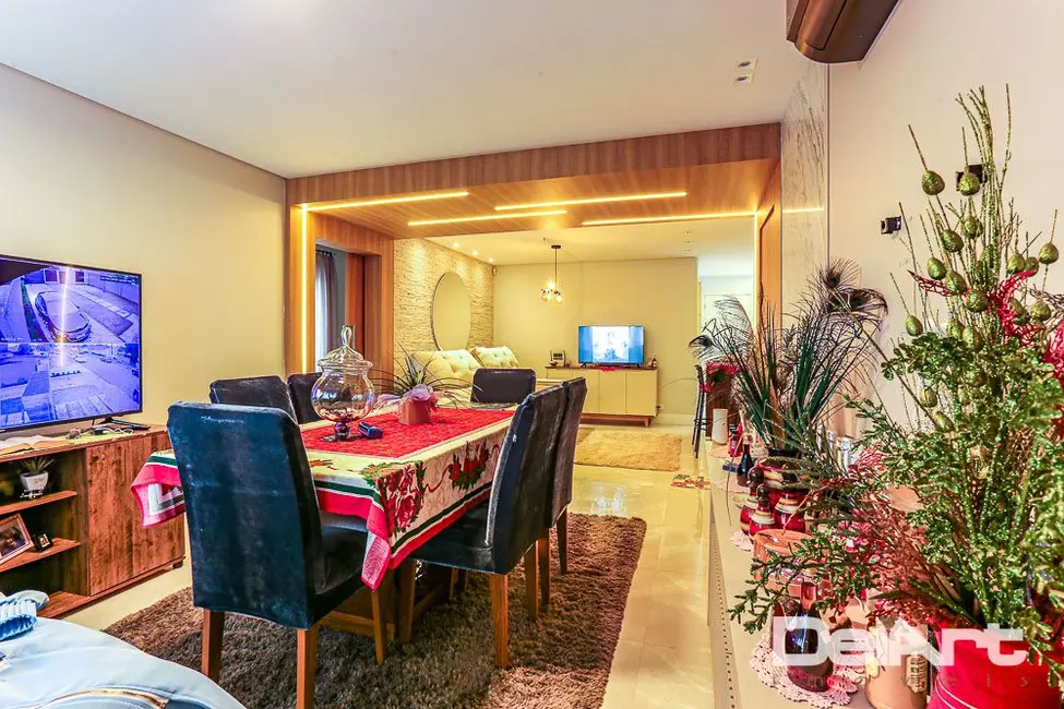 Foto 7 de Casa com 3 quartos à venda, 583m2 em Rio Negro - PR