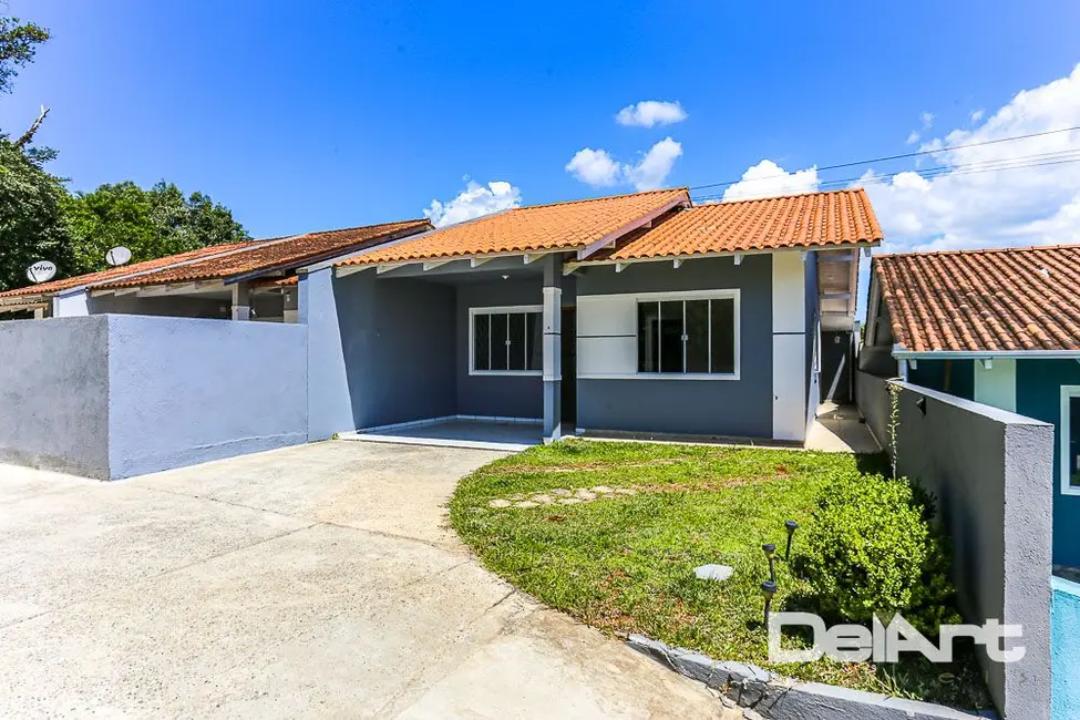 Foto 1 de Casa com 2 quartos à venda, 120m2 em Rio Negro - PR