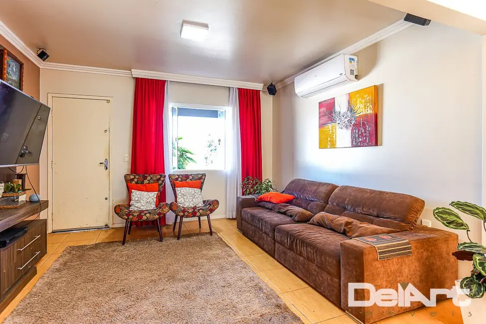 Foto 4 de Casa com 3 quartos à venda, 646m2 em Rio Negro - PR