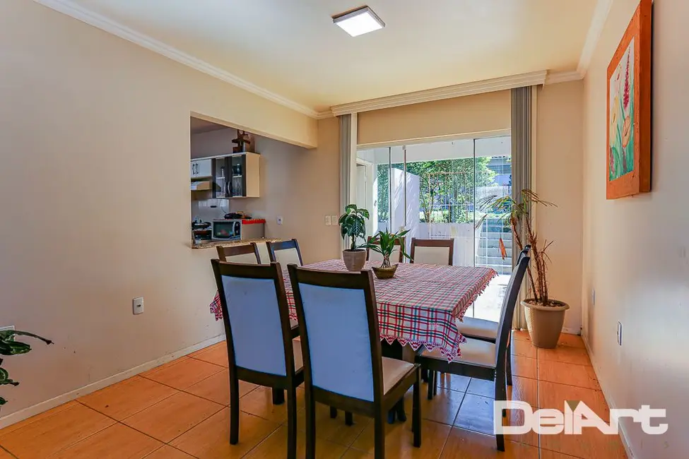 Foto 6 de Casa com 3 quartos à venda, 646m2 em Rio Negro - PR