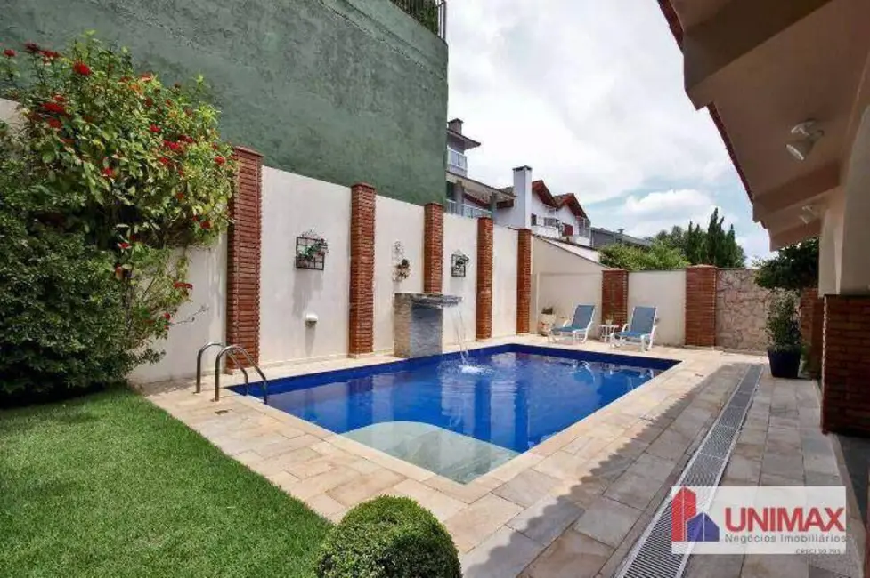 Casa de Condomínio com 3 quartos à venda, 585m2 em Barueri - SP - imagem 6 Foto 6 de Casa de Condomínio com 3 quartos à venda, 585m2 em Barueri - SP