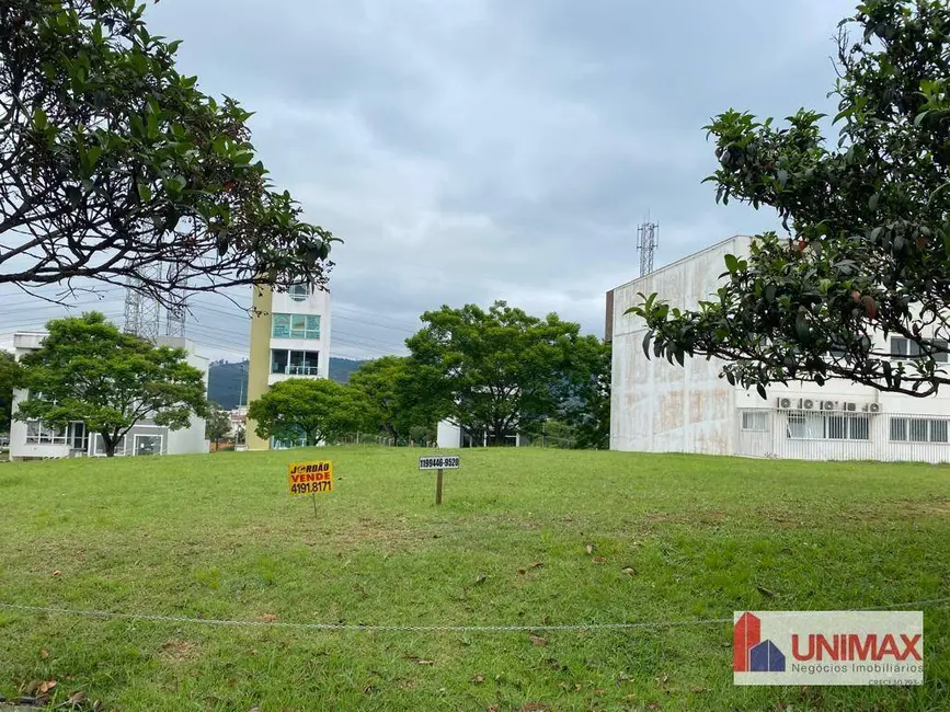 Foto 6 de Terreno / Lote à venda, 300m2 em Santana De Parnaiba - SP
