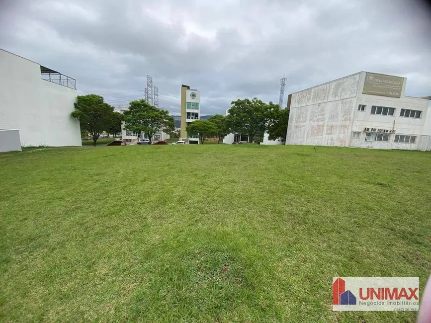 Foto 9 de Terreno / Lote à venda, 300m2 em Santana De Parnaiba - SP