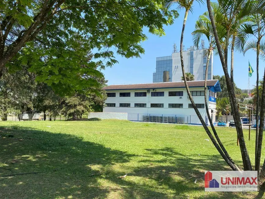 Foto 9 de Terreno / Lote à venda e para alugar, 1740m2 em Barueri - SP