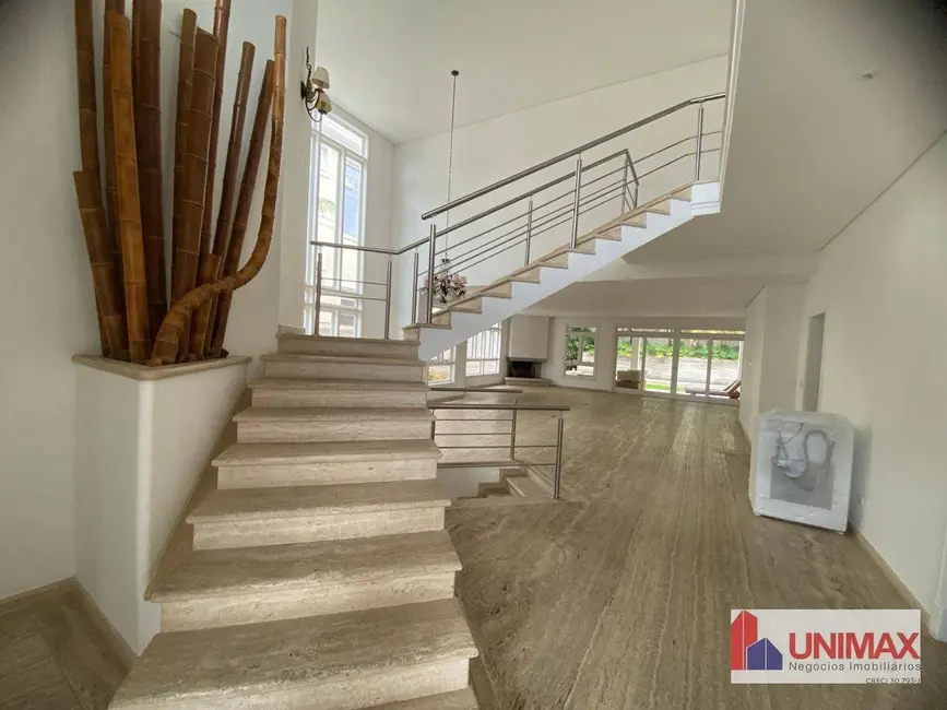 Foto 6 de Casa de Condomínio com 4 quartos para alugar, 560m2 em Barueri - SP