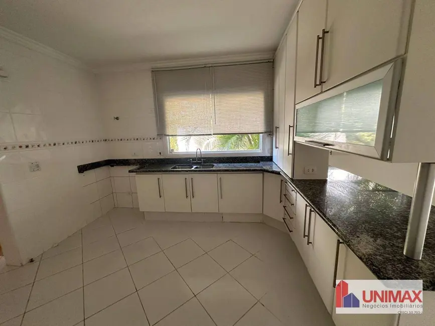 Foto 4 de Casa de Condomínio com 4 quartos para alugar, 720m2 em Barueri - SP