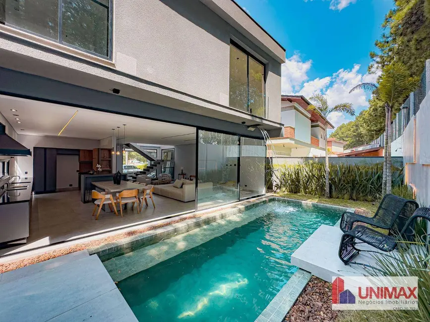 Casa de Condomínio com 4 quartos à venda e para alugar, 320m2 em Santana De Parnaiba - SP - imagem 3 Foto 3 de Casa de Condomínio com 4 quartos à venda e para alugar, 320m2 em Santana De Parnaiba - SP