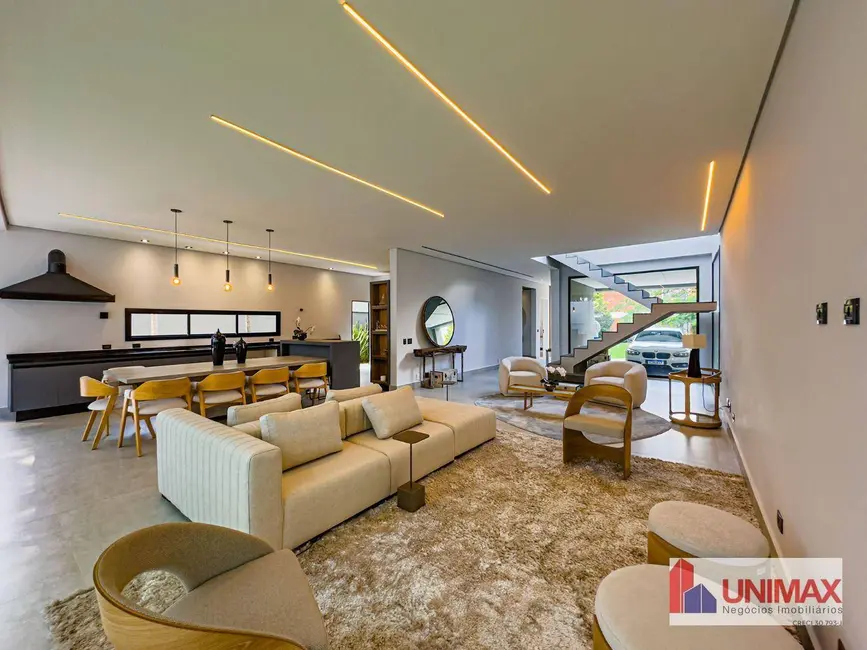 Casa de Condomínio com 4 quartos à venda e para alugar, 320m2 em Santana De Parnaiba - SP - imagem 6 Foto 6 de Casa de Condomínio com 4 quartos à venda e para alugar, 320m2 em Santana De Parnaiba - SP