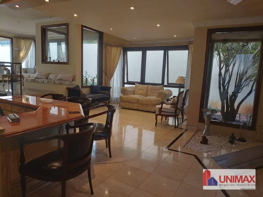 Foto 5 de Casa de Condomínio com 4 quartos à venda, 680m2 em Barueri - SP