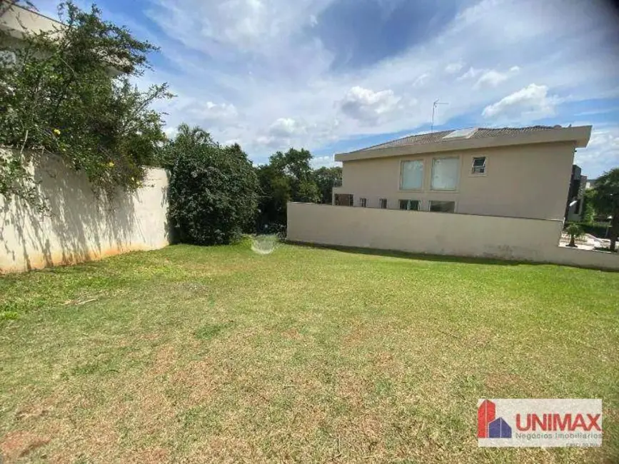 Foto 2 de Terreno / Lote à venda, 623m2 em Santana De Parnaiba - SP