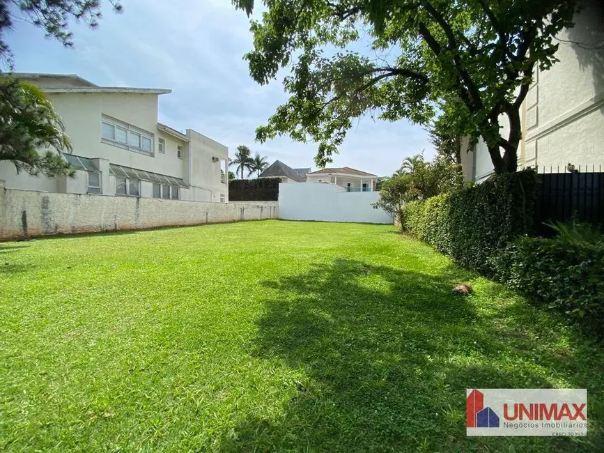 Foto 1 de Terreno / Lote à venda, 560m2 em Barueri - SP