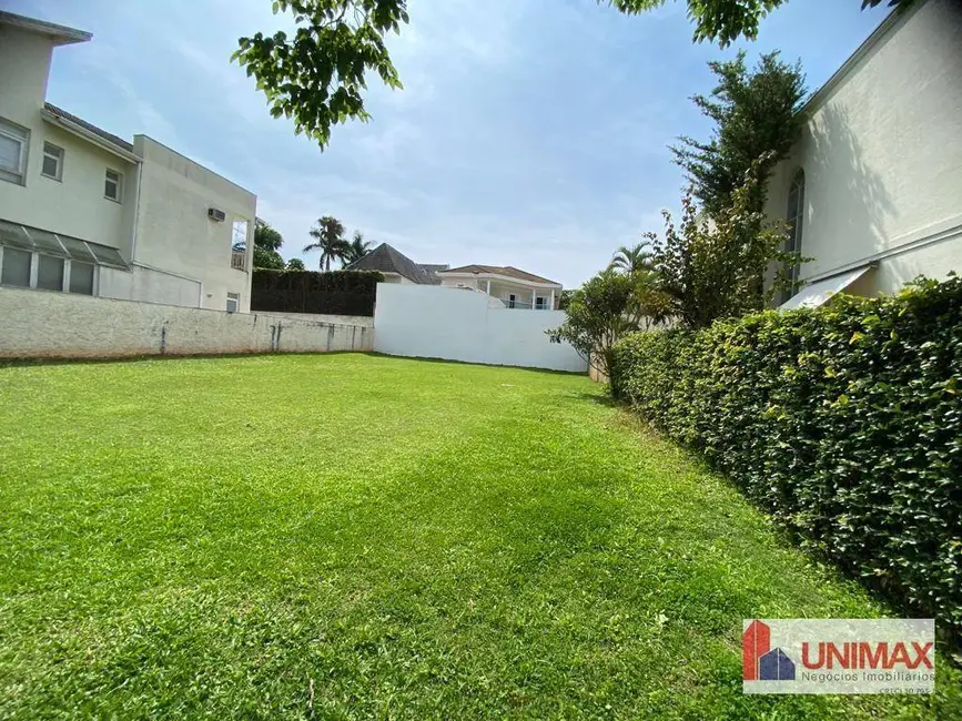 Foto 2 de Terreno / Lote à venda, 560m2 em Barueri - SP