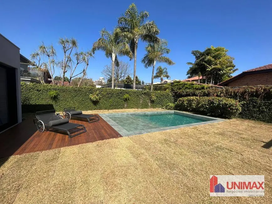 Foto 3 de Casa de Condomínio com 4 quartos à venda, 640m2 em Barueri - SP