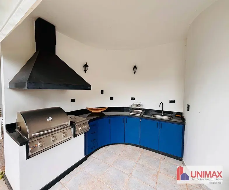 Casa de Condomínio com 4 quartos à venda e para alugar, 640m2 em Barueri - SP - imagem 3 Foto 3 de Casa de Condomínio com 4 quartos à venda e para alugar, 640m2 em Barueri - SP