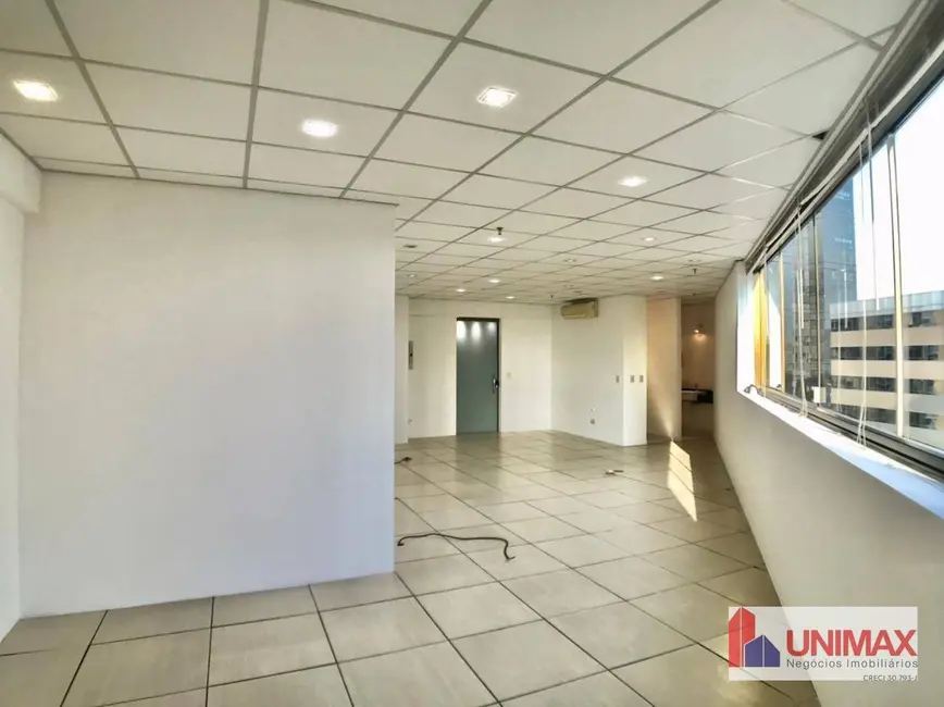 Foto 1 de Sala Comercial à venda e para alugar, 60m2 em Barueri - SP