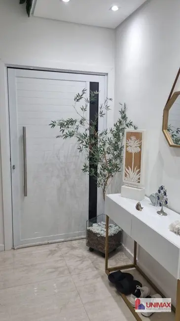 Casa de Condomínio com 4 quartos à venda, 360m2 em Alphaville, Santana De Parnaiba - SP - imagem 1 Foto 1 de Casa de Condomínio com 4 quartos à venda, 360m2 em Alphaville, Santana De Parnaiba - SP