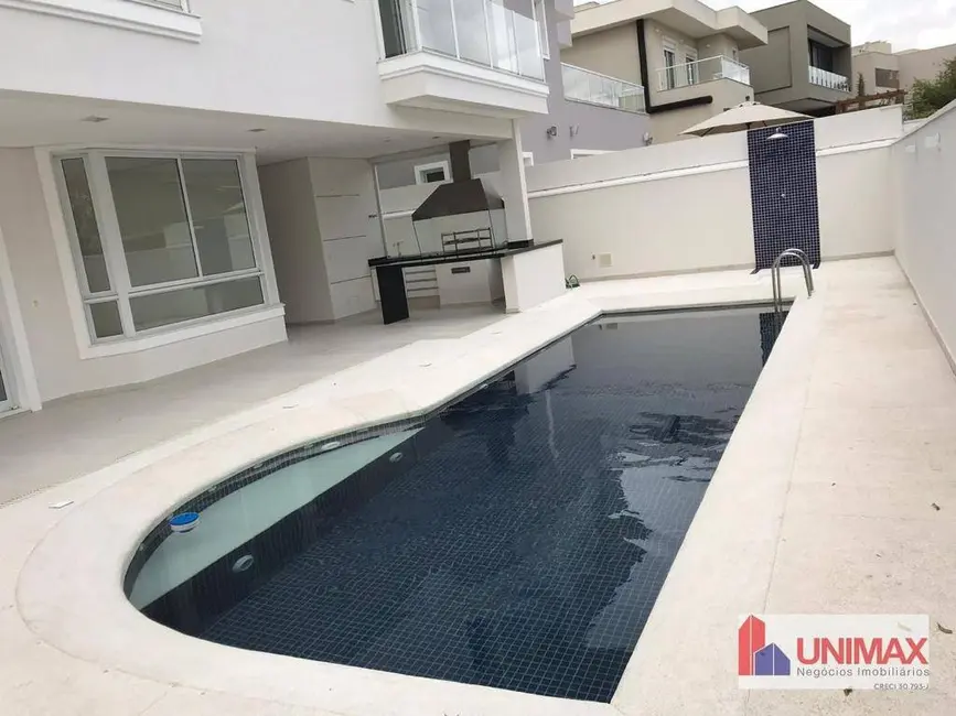 Foto 1 de Casa de Condomínio com 4 quartos para alugar, 450m2 em Santana De Parnaiba - SP