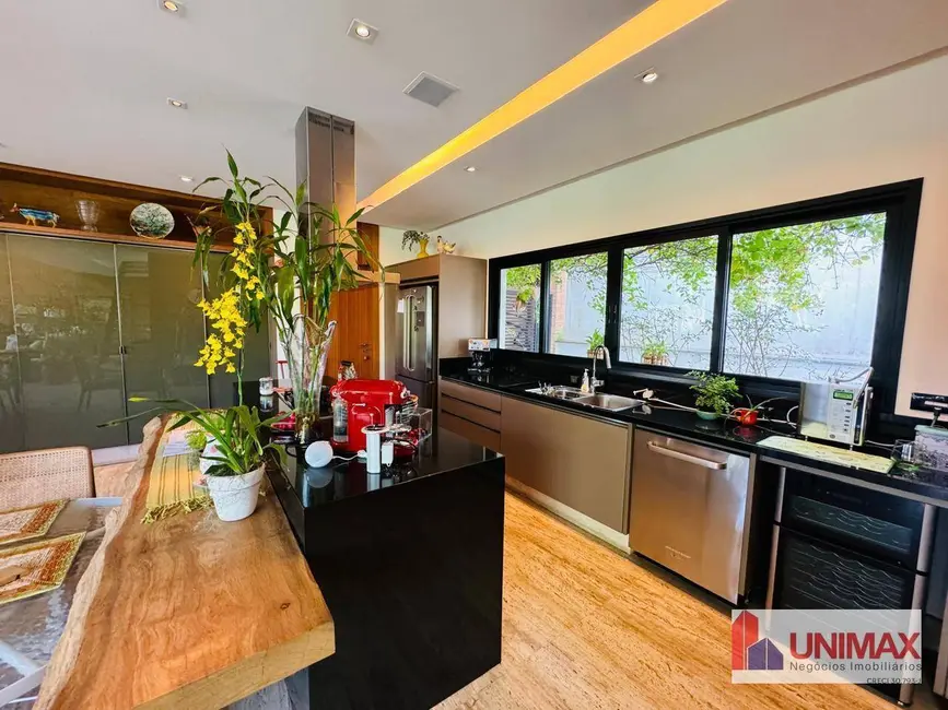 Foto 2 de Casa de Condomínio com 4 quartos à venda, 960m2 em Barueri - SP