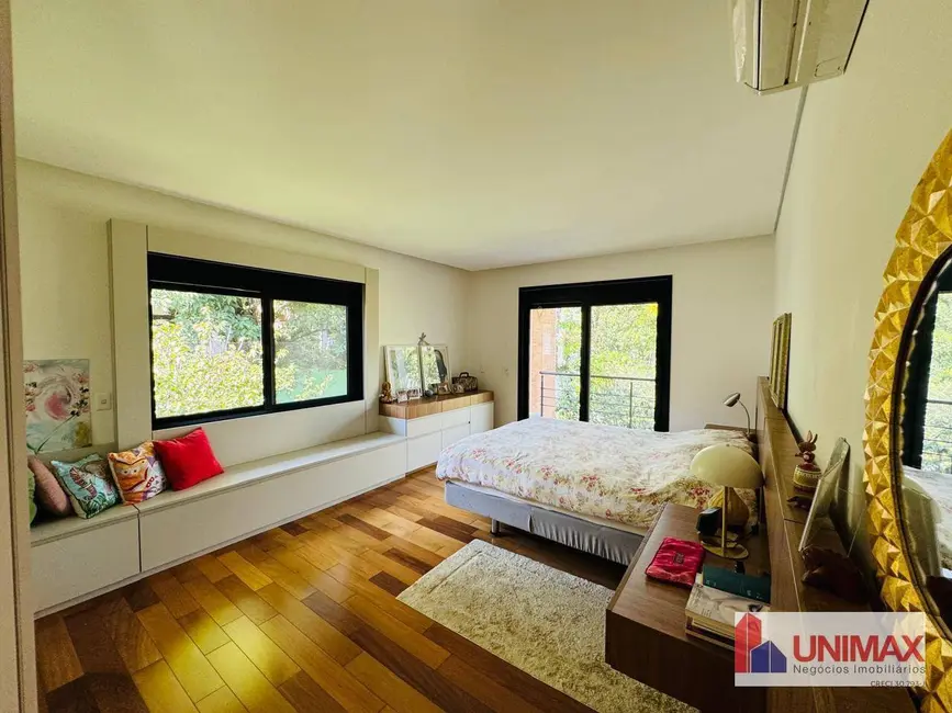 Foto 3 de Casa de Condomínio com 4 quartos à venda, 960m2 em Barueri - SP