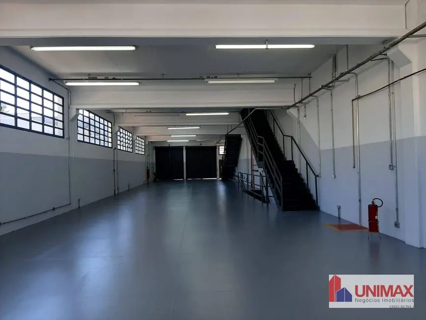 Foto 2 de Armazém / Galpão para alugar, 903m2 em Tamboré, Barueri - SP