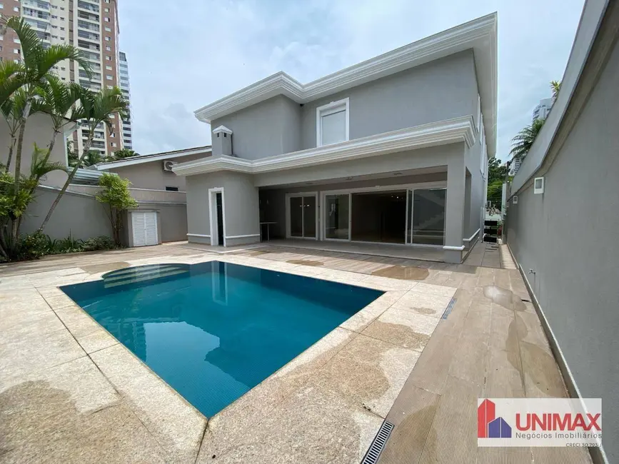 Foto 2 de Casa de Condomínio com 4 quartos para alugar, 500m2 em Alphaville Residencial Plus, Barueri - SP