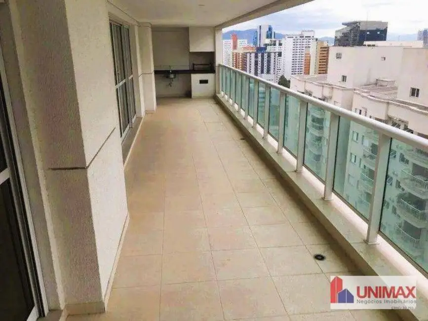 Foto 2 de Apartamento com 3 quartos à venda, 243m2 em Alphaville Industrial, Barueri - SP