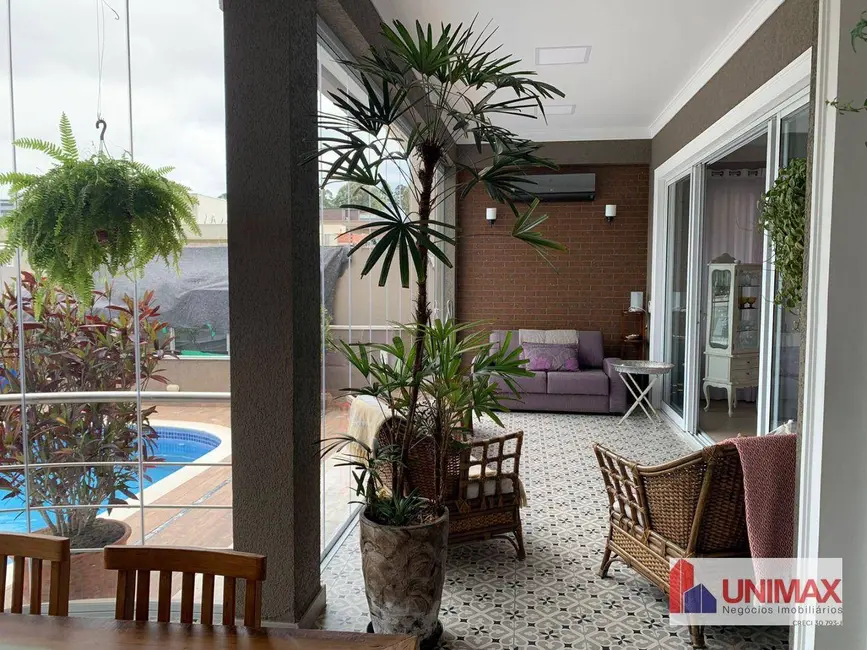 Foto 6 de Casa de Condomínio com 4 quartos para alugar, 420m2 em Alphaville, Santana De Parnaiba - SP