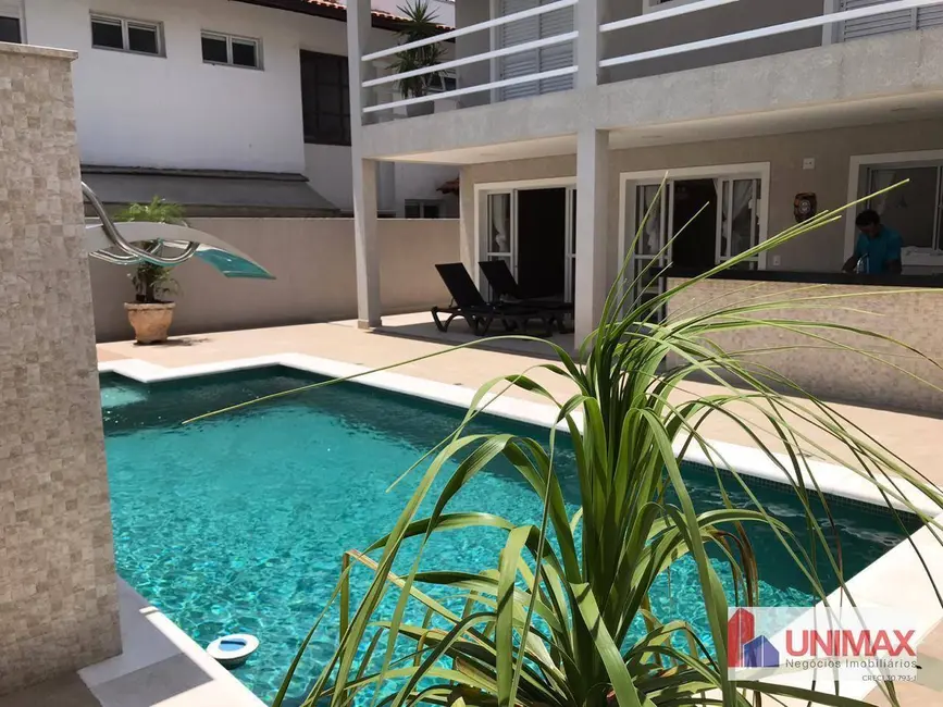 Foto 5 de Casa de Condomínio com 4 quartos para alugar, 420m2 em Santana De Parnaiba - SP