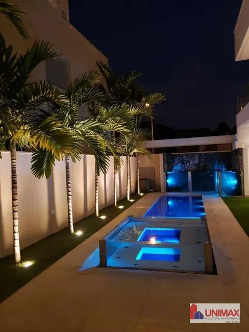 Casa de Condomínio com 4 quartos à venda e para alugar, 500m2 em Barueri - SP - imagem 4 Foto 4 de Casa de Condomínio com 4 quartos à venda e para alugar, 500m2 em Barueri - SP