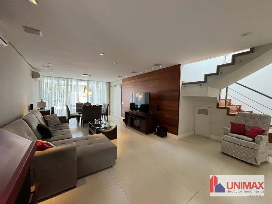 Foto 8 de Casa de Condomínio com 4 quartos à venda, 360m2 em Santana De Parnaiba - SP