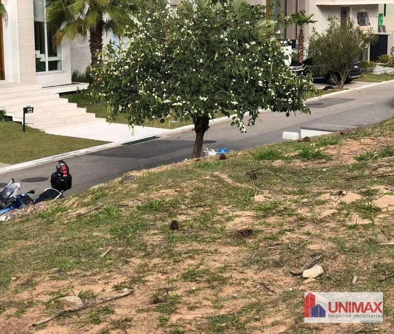 Foto 4 de Terreno / Lote à venda, 420m2 em Barueri - SP