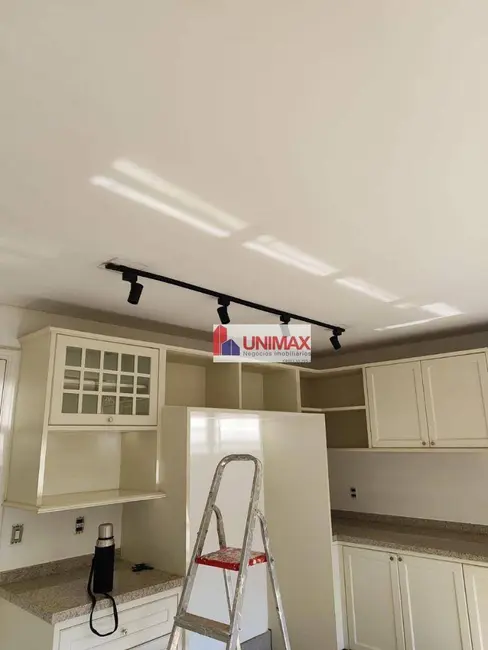 Casa de Condomínio com 4 quartos para alugar, 1100m2 em Barueri - SP - imagem 4 Foto 4 de Casa de Condomínio com 4 quartos para alugar, 1100m2 em Barueri - SP