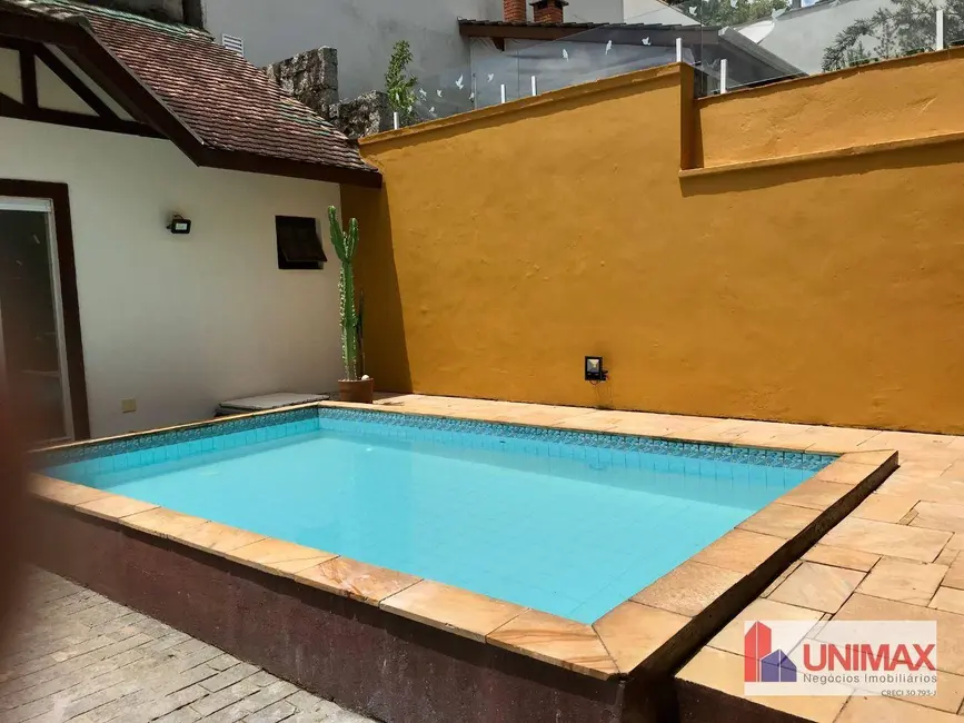 Foto 1 de Casa de Condomínio com 4 quartos para alugar, 360m2 em Santana De Parnaiba - SP