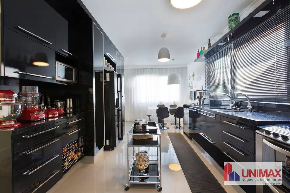 Foto 8 de Casa de Condomínio com 4 quartos para alugar, 900m2 em Barueri - SP