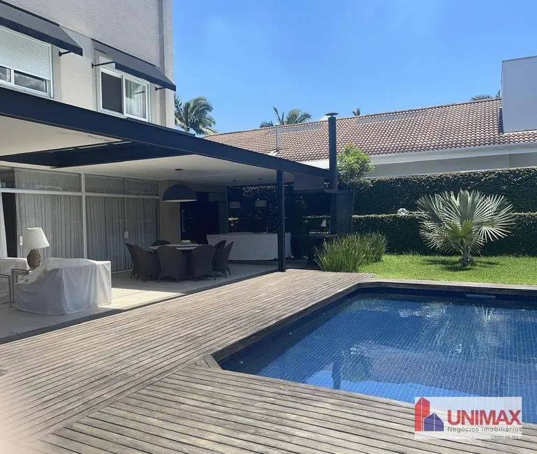 Foto 2 de Casa de Condomínio com 4 quartos para alugar, 900m2 em Barueri - SP