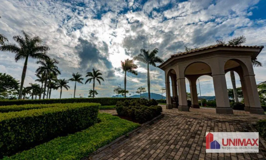 Foto 9 de Casa de Condomínio com 5 quartos para alugar, 703m2 em Alphaville, Santana De Parnaiba - SP