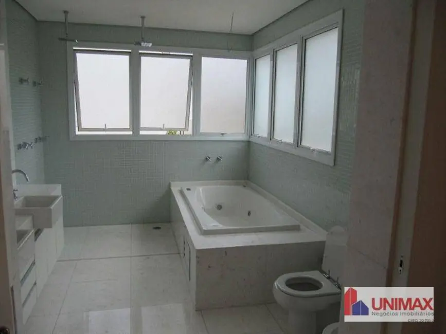 Foto 6 de Casa de Condomínio com 5 quartos para alugar, 703m2 em Alphaville, Santana De Parnaiba - SP